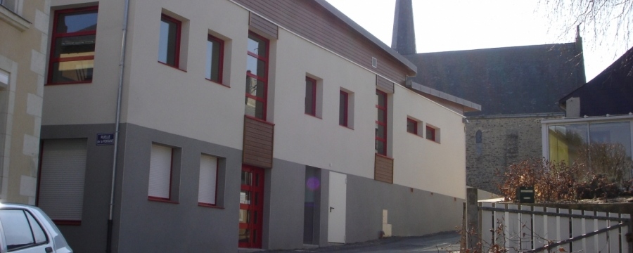 Chatelain La fontaine vue rue Eglise